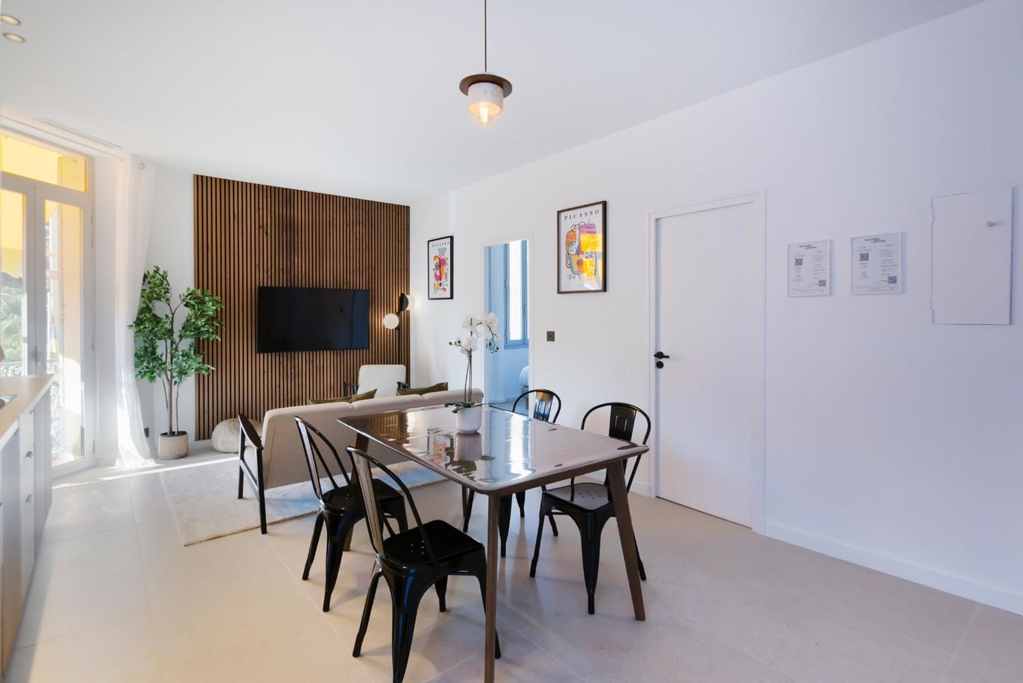 Magnifique 3 Pieces -