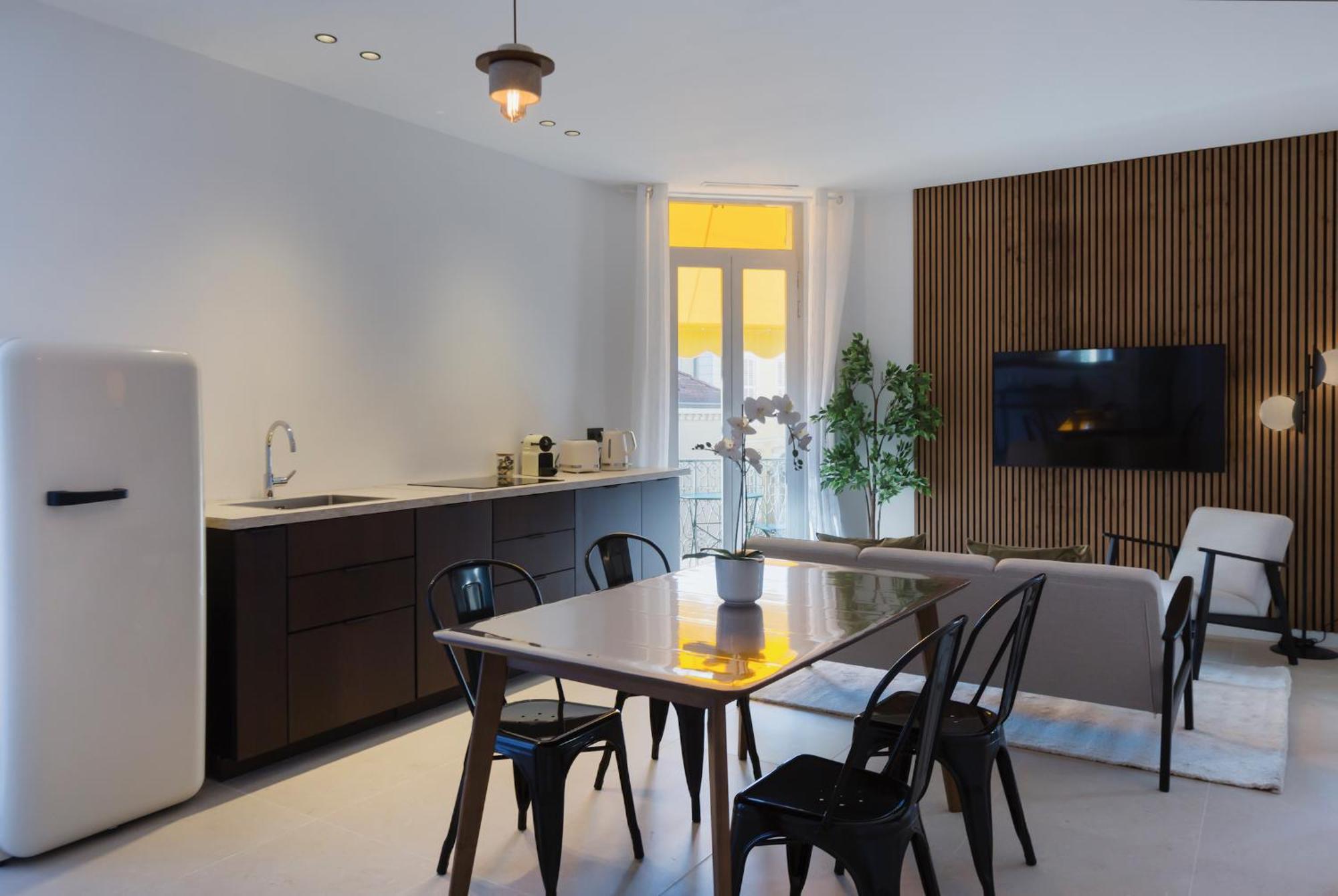 Magnifique 3 Pieces -